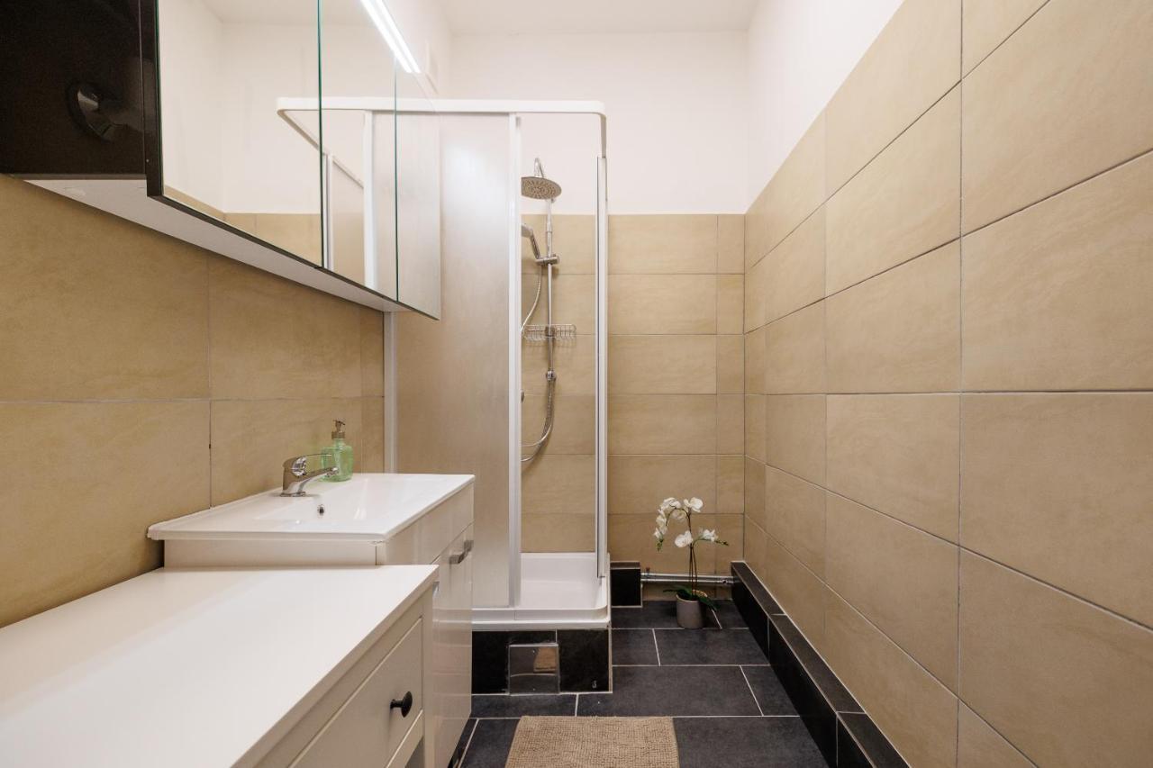 #16 Relax Apartment Prater/Messe Виена Екстериор снимка