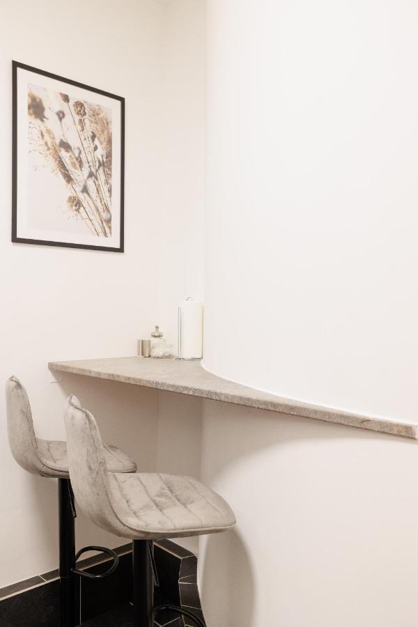 #16 Relax Apartment Prater/Messe Виена Екстериор снимка